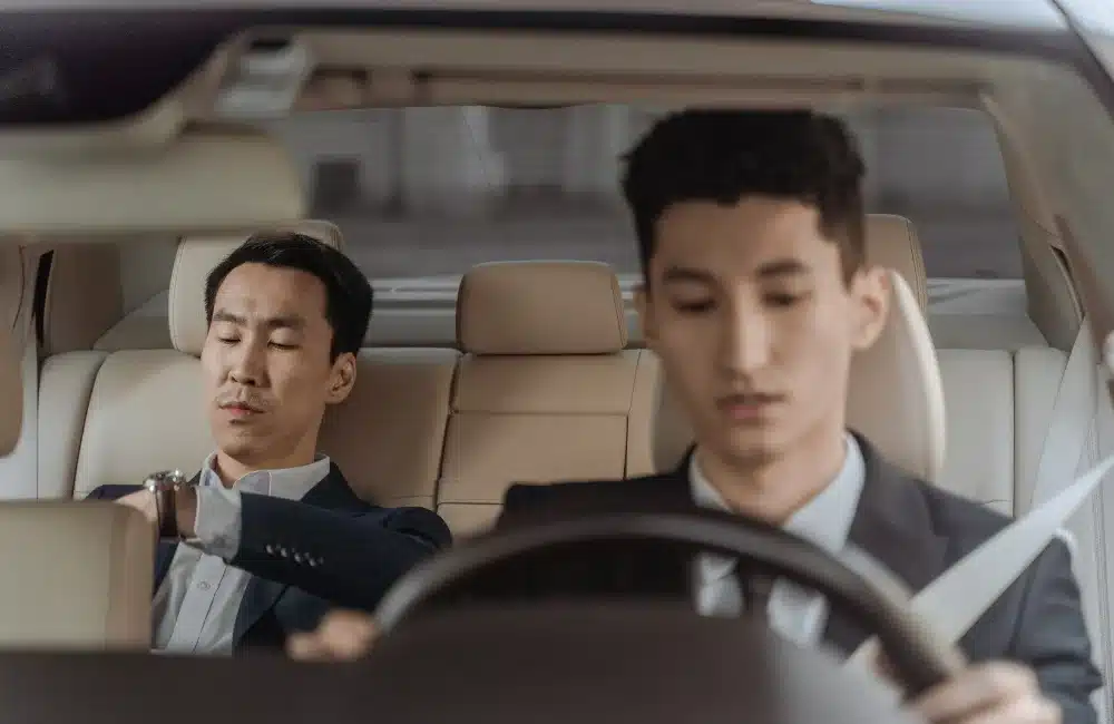 พนักงานขับรถส่วนกลางระดับมืออาชีพ